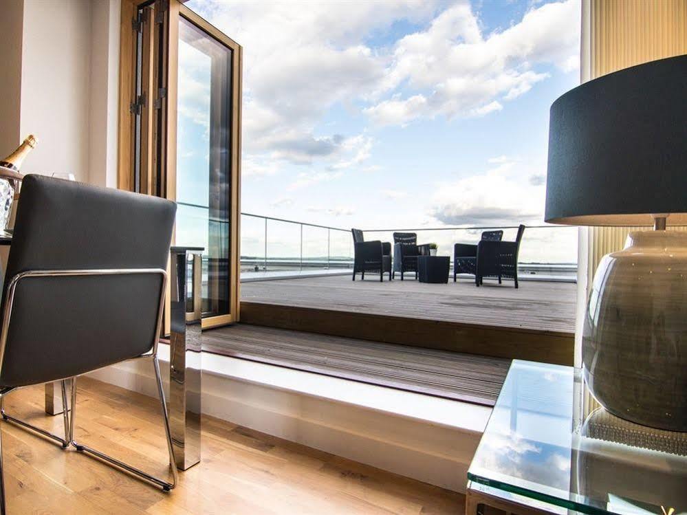 The Penthouse At Hewitt Hotel